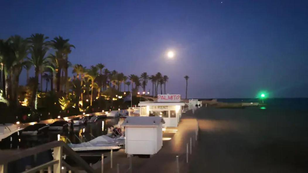Casa En Urb. Con La Piscina Mas Grande De Javea. ภายนอก รูปภาพ