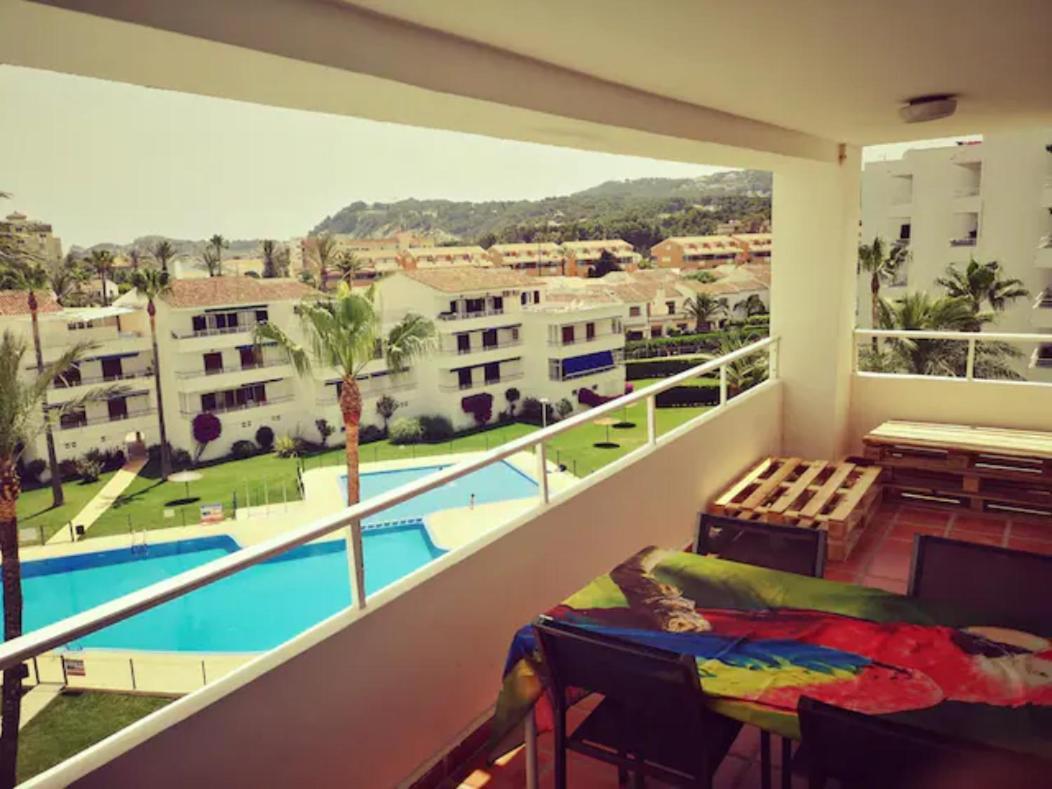 Casa En Urb. Con La Piscina Mas Grande De Javea. ภายนอก รูปภาพ